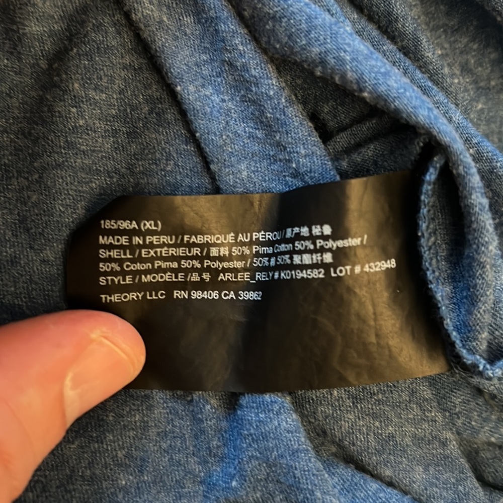 Theory t-shirt - Picture 4 of 4